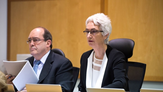 From left to right: Commissioner Andrew Murray and Justice Jennifer Coate
